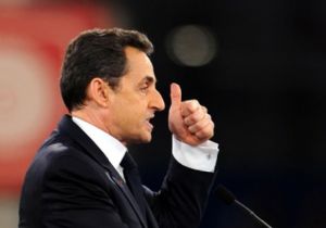 Sarkozy`ye Usulsüzlük Suçlaması